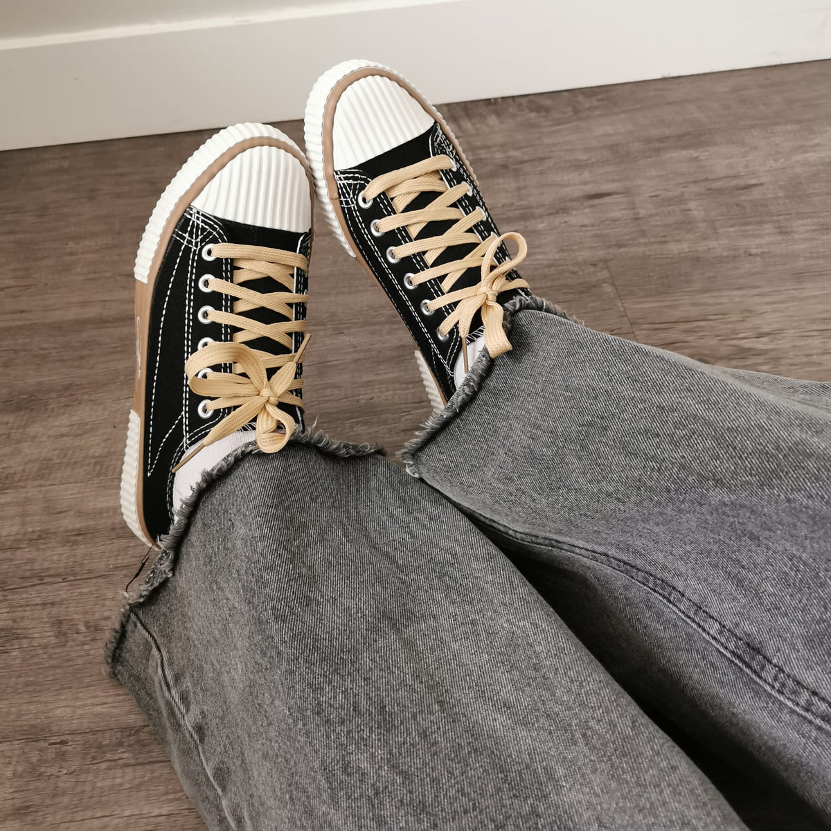 Women’s Canvas Walking Sneakers – Lightweight Casual Tennis Shoes | Breathable Summer Comfort